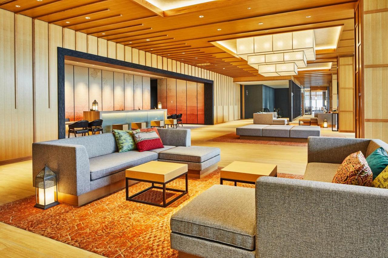 โรงแรมเอมิอง 4*
