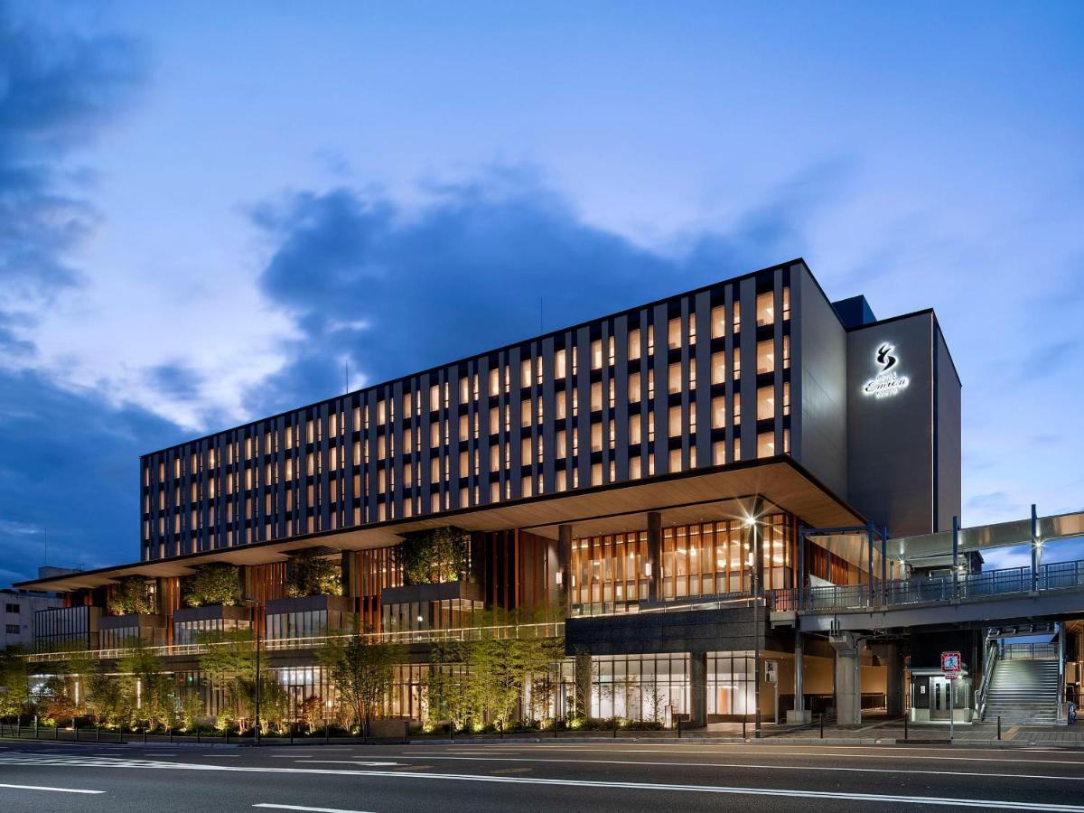 โรงแรม โรงแรมเอมิอง